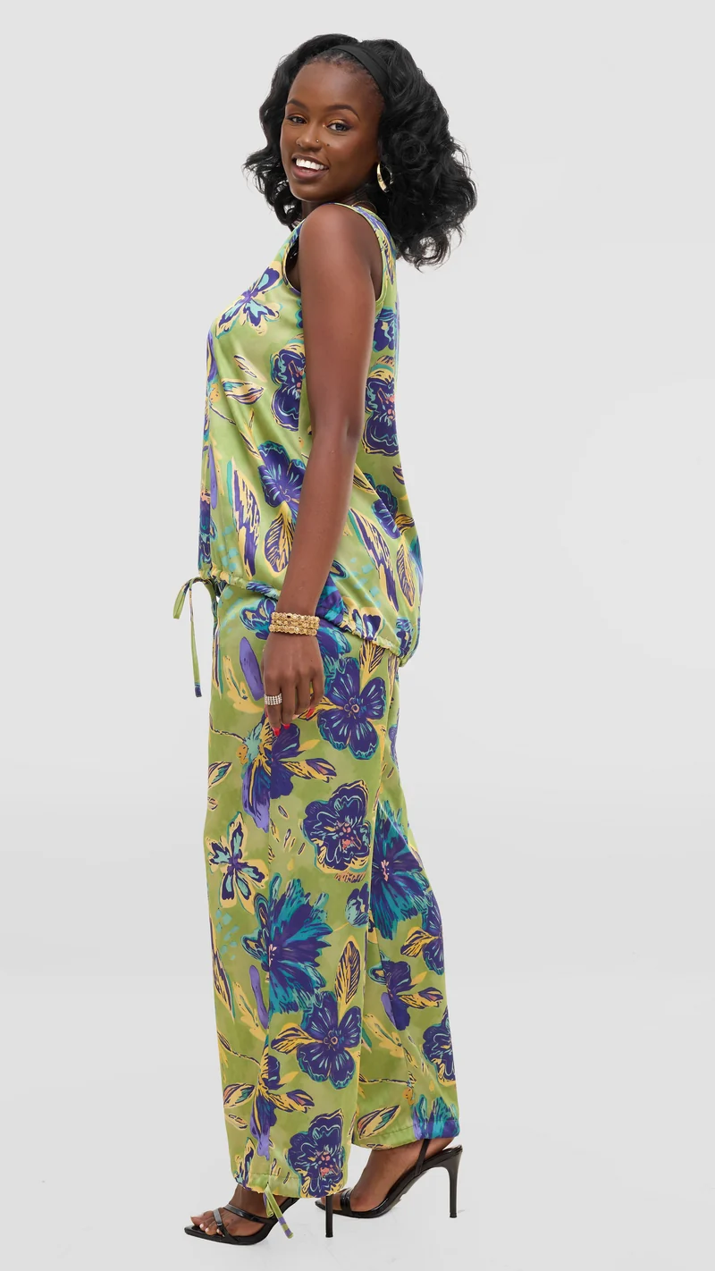 Vivo Liora Sleeveless Drawstring Top In Satin - Olive / Purple Print