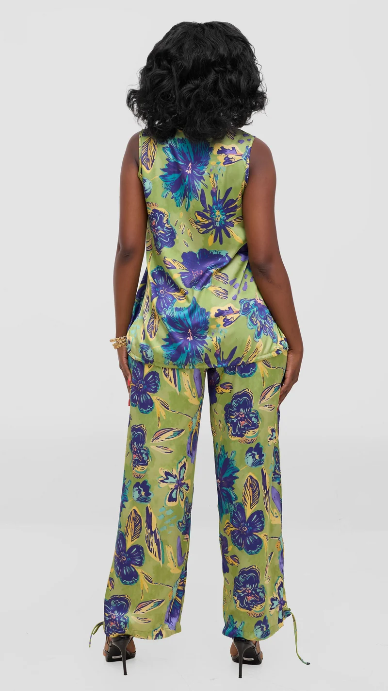 Vivo Liora Sleeveless Drawstring Top In Satin - Olive / Purple Print