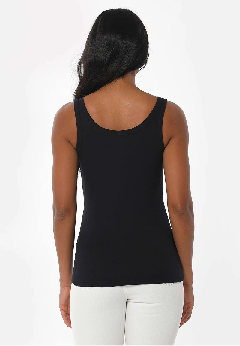 Geripptes Basic Top aus Bio-Baumwolle