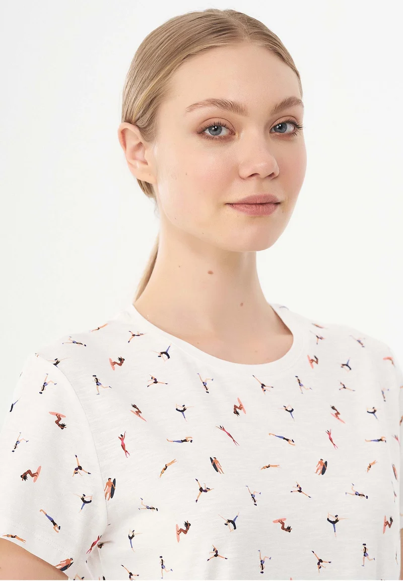 T-Shirt aus Bio-Baumwolle mit Allover-Print