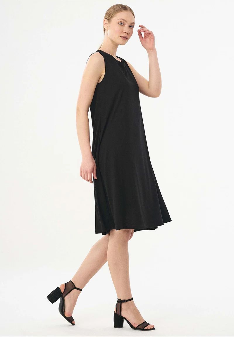 Jerseykleid aus REPREVE® und LENZING™ ECOVERO™