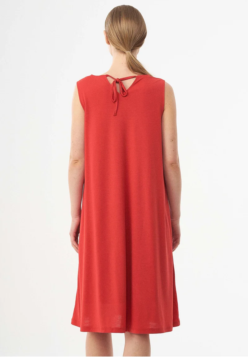 Jerseykleid aus REPREVE® und LENZING™ ECOVERO™
