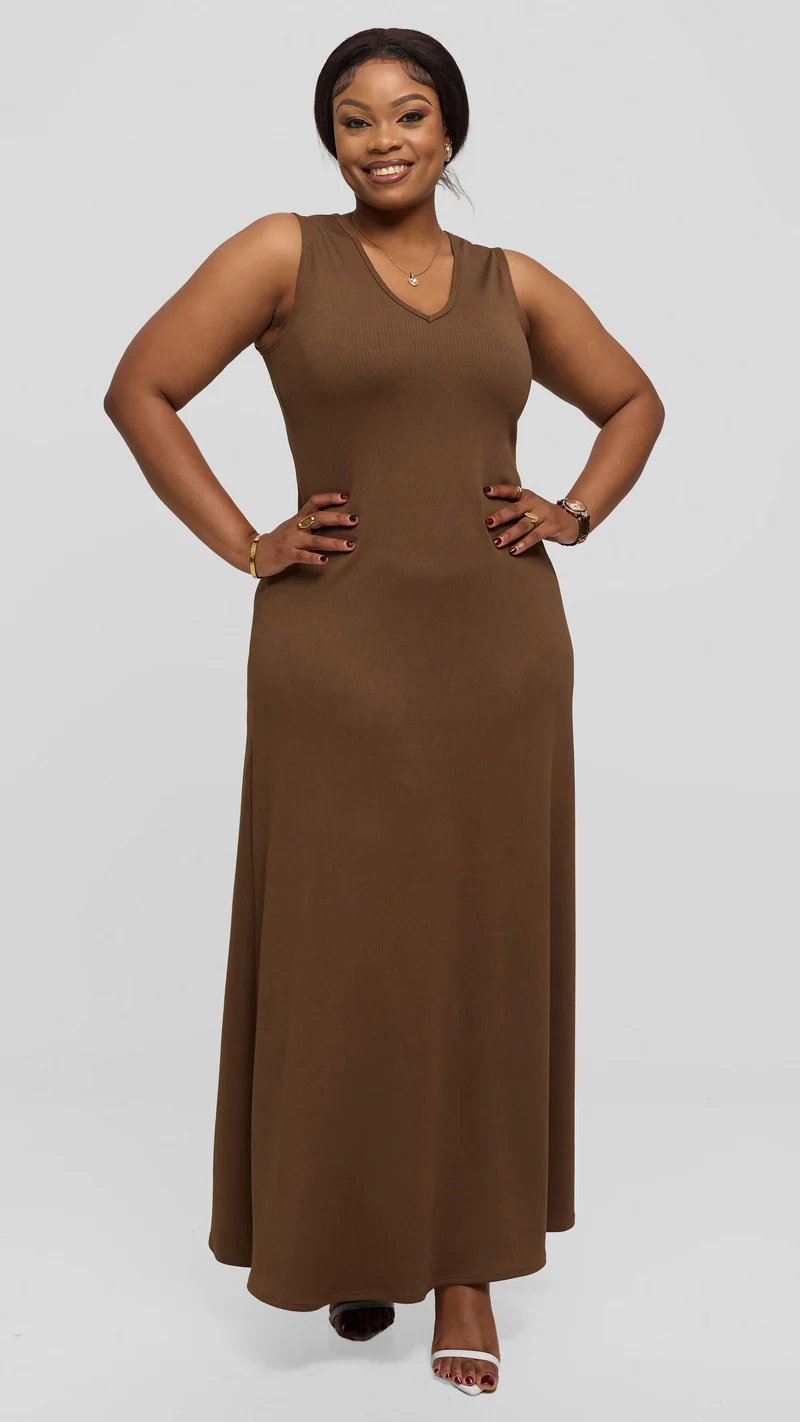 Vivo Maxi Dress in Stretch Rib - Dark Taupe