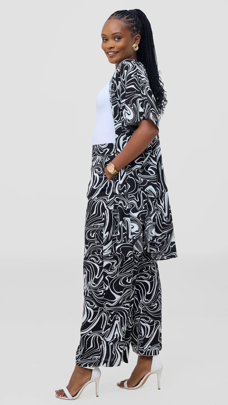 Vivo Samira Wide Kimono - Black / White Print