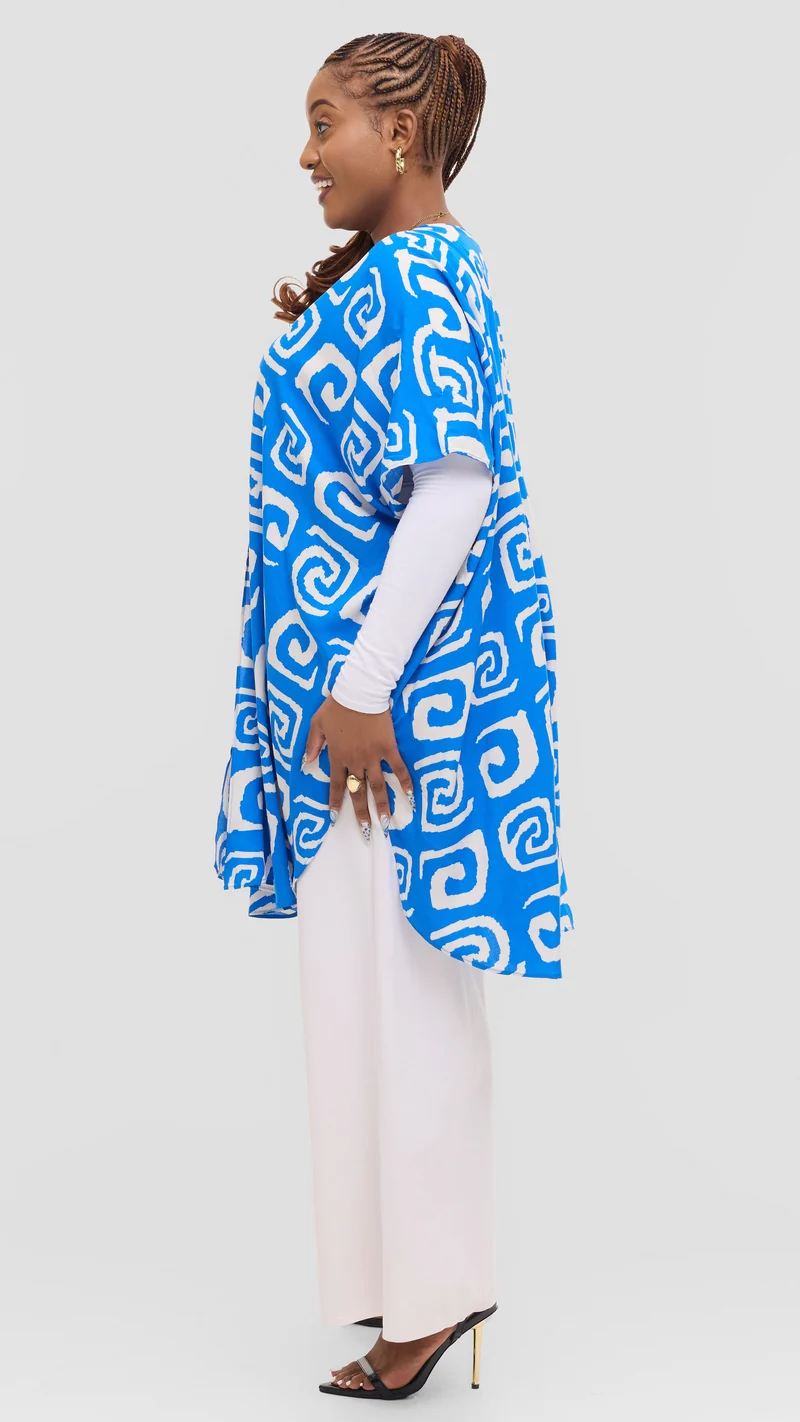 Vivo Samira Wide Kimono in Rayon - Blue / White Spiral Print