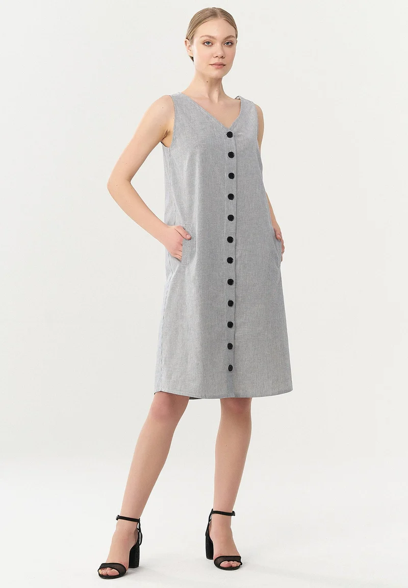 Geknöpftes Kleid aus Bio-Baumwolle mit Streifenmuster