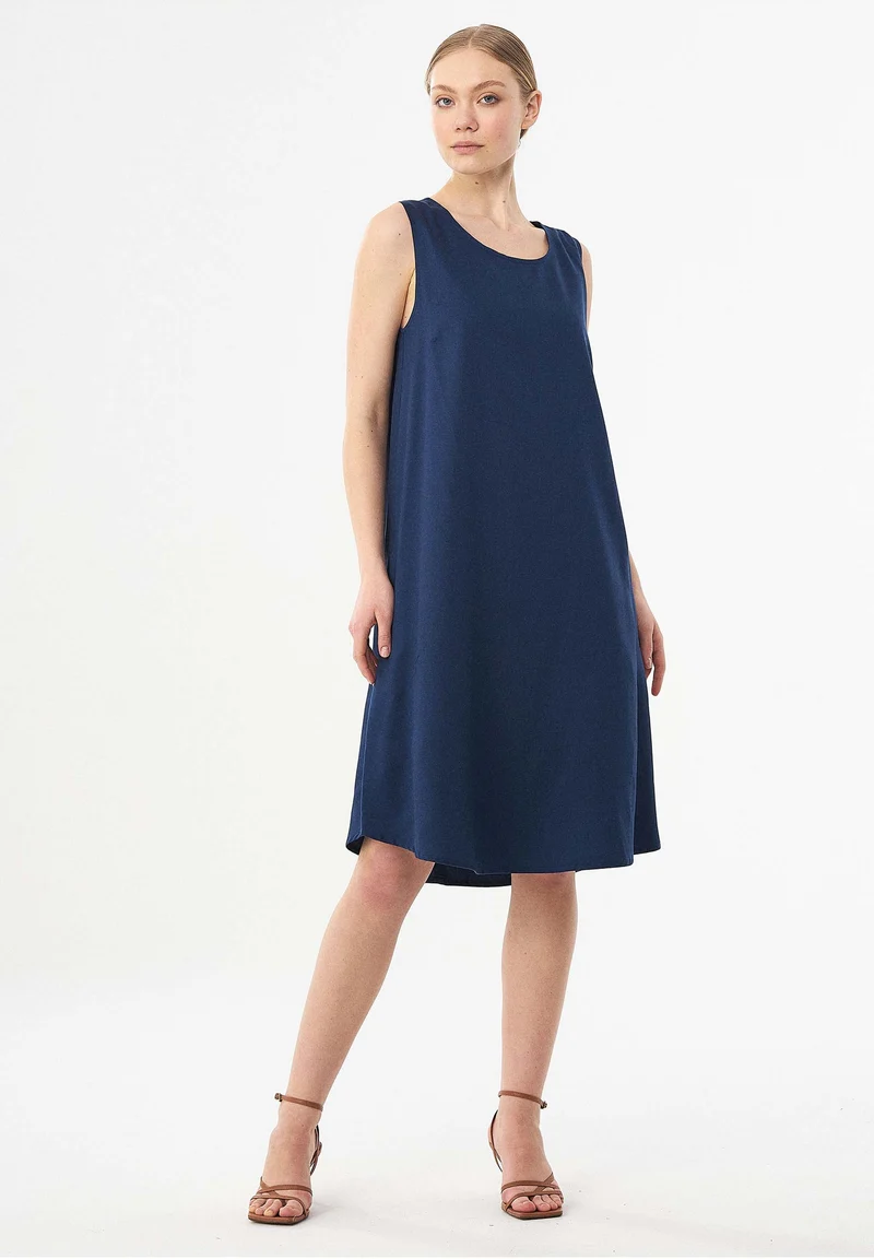 Ärmelloses Kleid aus TENCEL™ Lyocell
