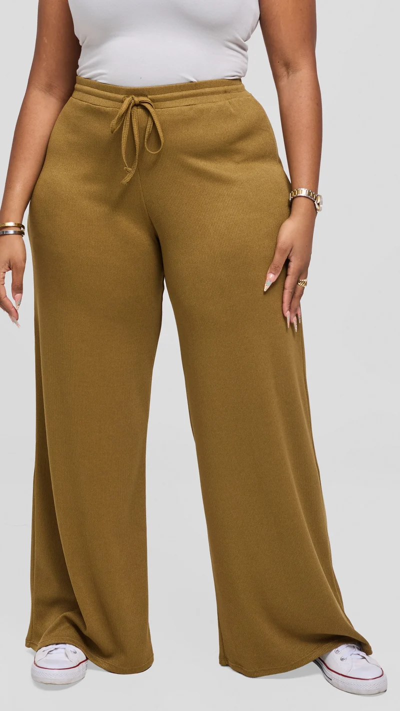 Vivo Ria Drawstring Pants in Stretch Rib - Olive