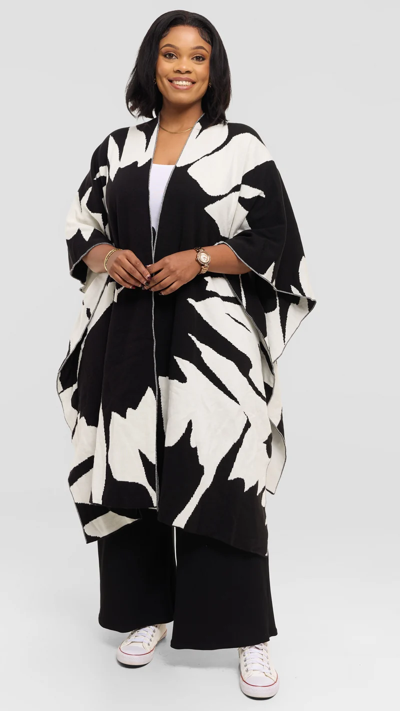 Vivo Reversible Poncho without Fringes - Black / Off White Pepeo Print
