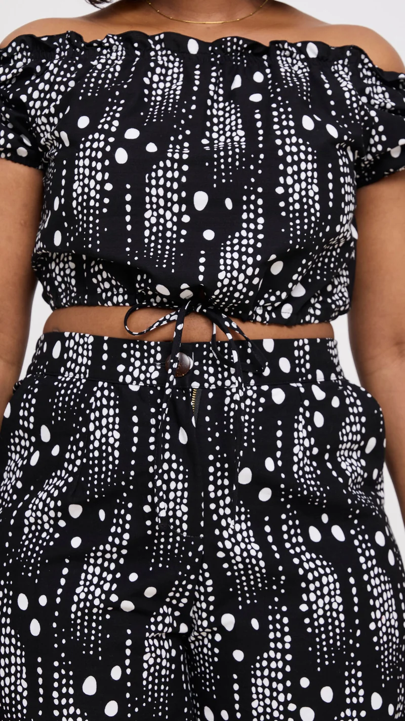 Safari Tafari Off Shoulder Crop Top - Selvi Print