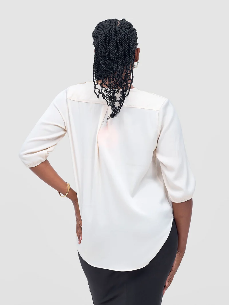 Vivo Dua 3/4 Sleeved V Neck Shirt - Buttermilk