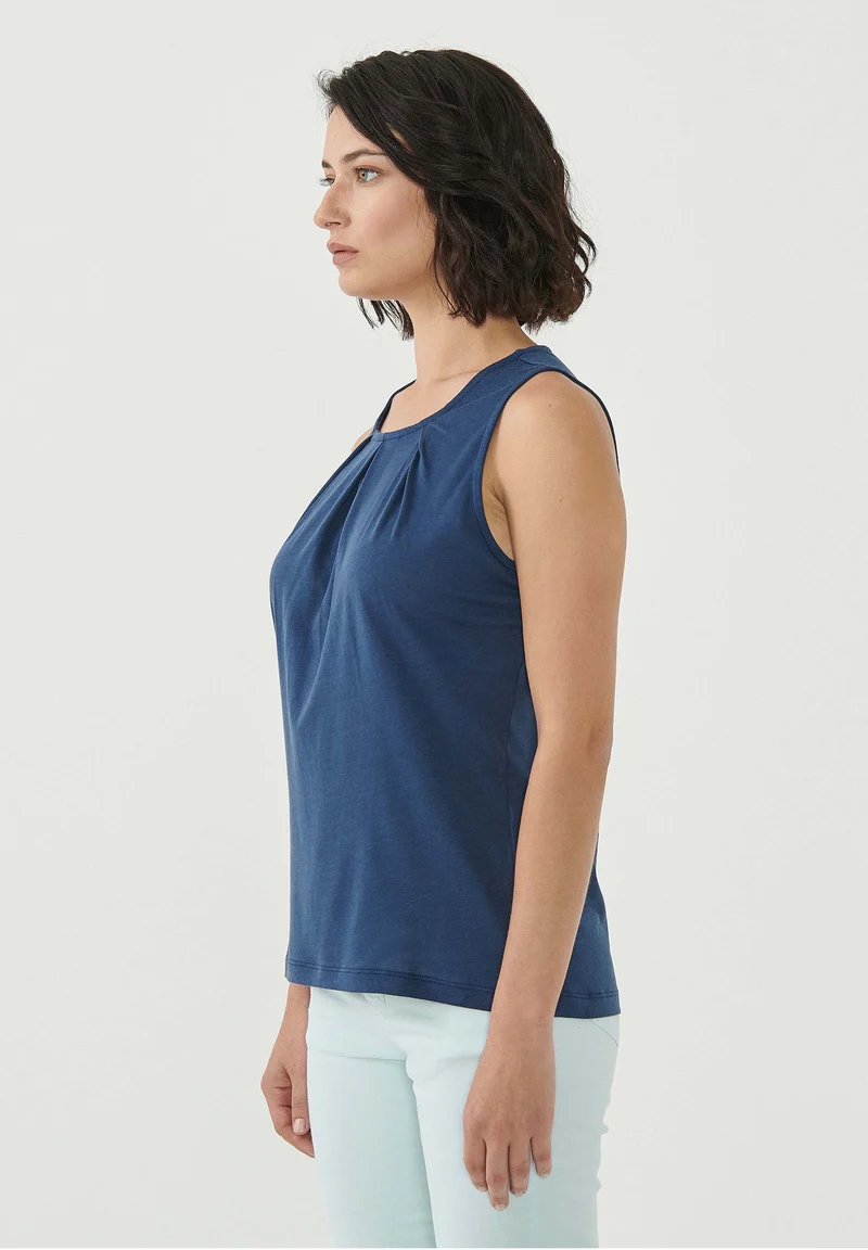 Top aus TENCEL™ Lyocell und Bio-Baumwolle