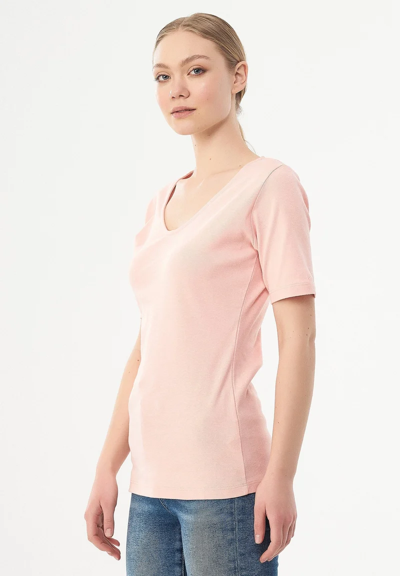 Geripptes T-Shirt aus Bio-Baumwolle mit V-Ausschnitt