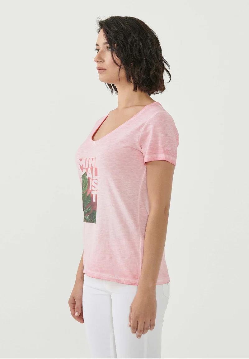 Garment Dyed T-Shirt aus Bio-Baumwolle mit Print