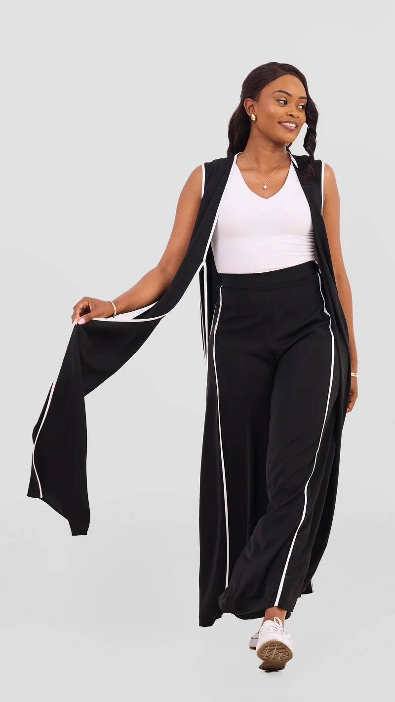 Vivo Nuru Sleeveless Maxi Kimono in Crepe - Black