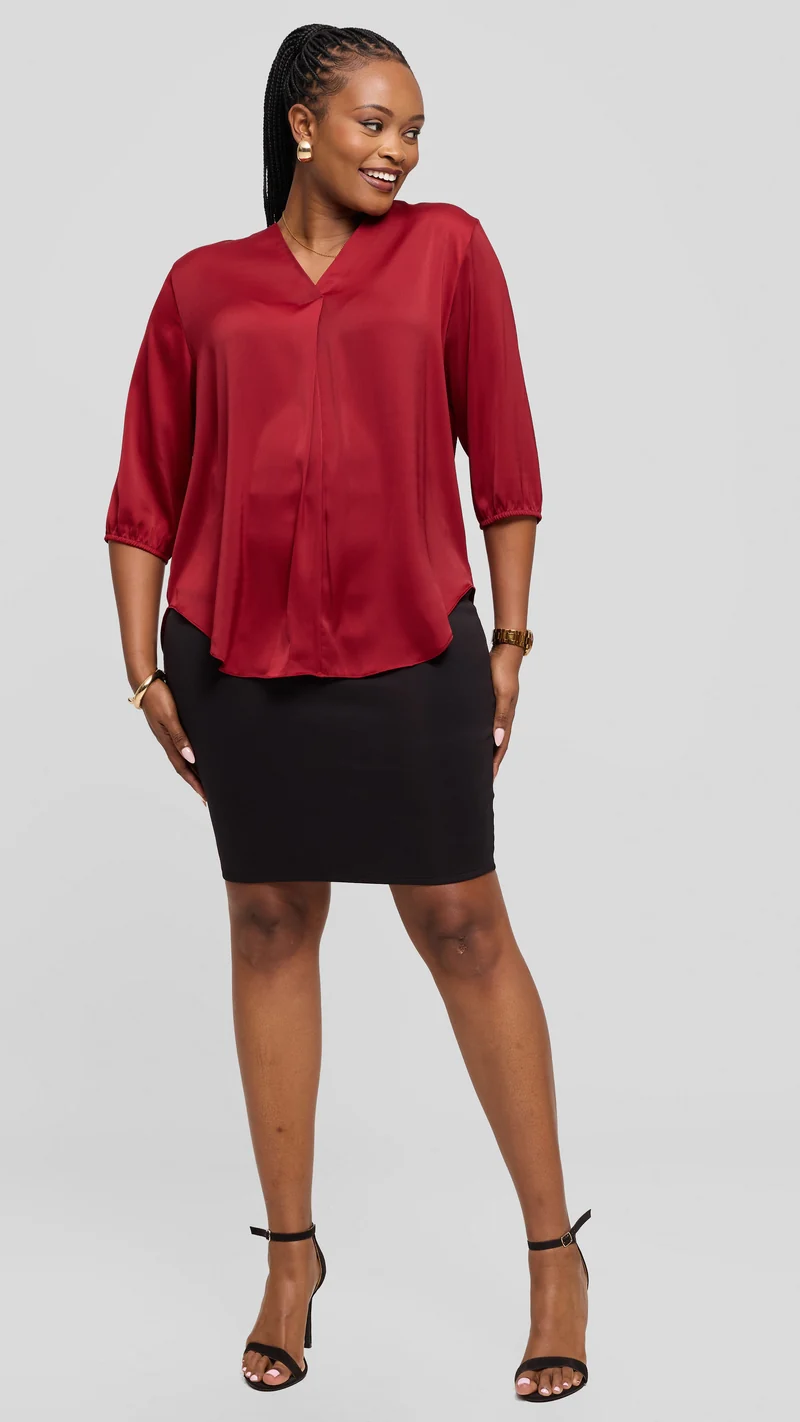 Vivo Dua Shirt in Textured Satin - Dark Red