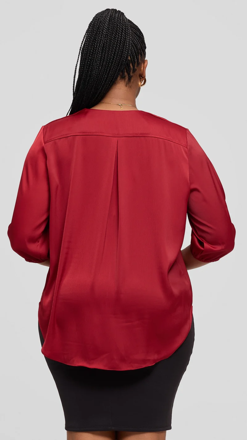 Vivo Dua Shirt in Textured Satin - Dark Red