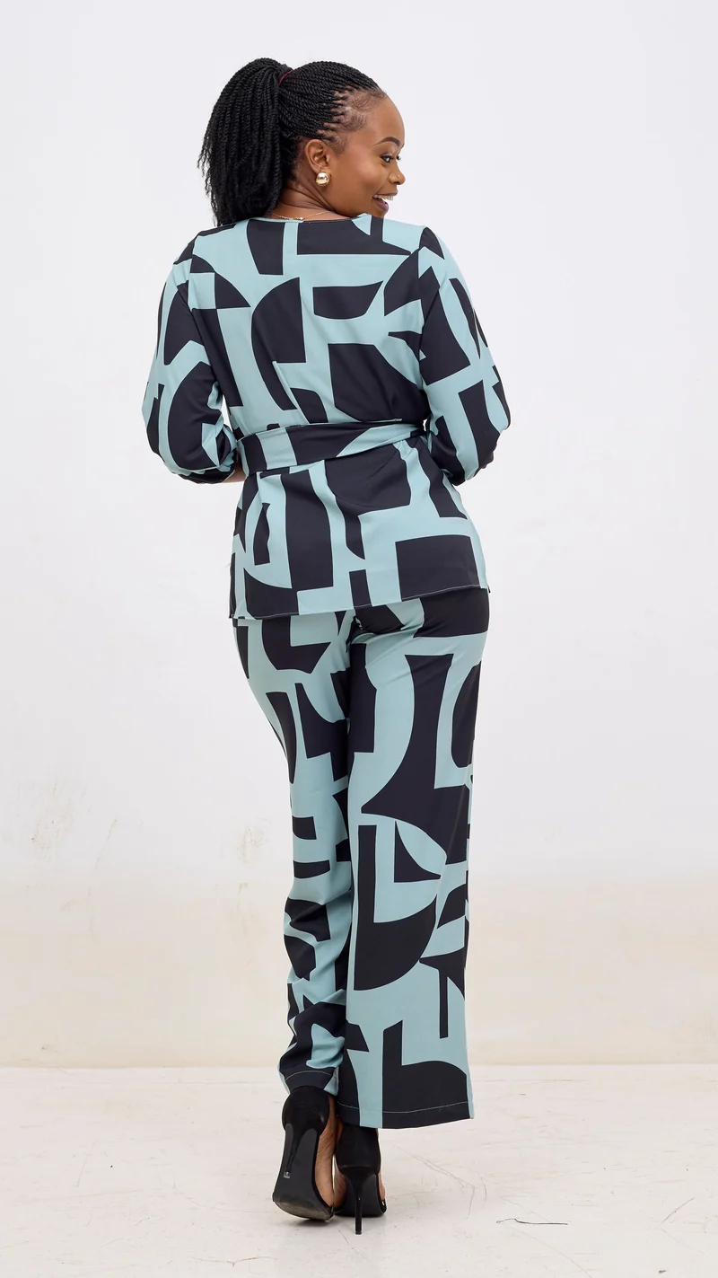 Vivo Kani Bishop Sleeve Top - Mint / Black Dashen Print