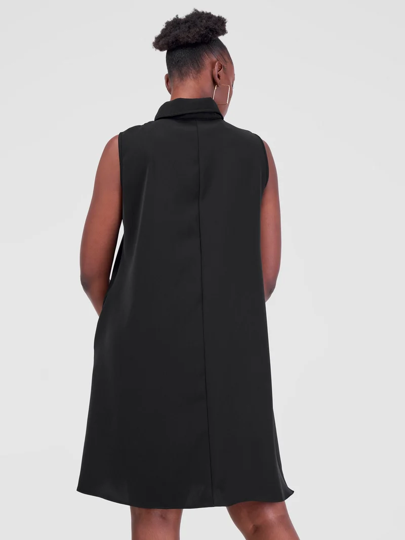 Vivo Asha Sleeveless Knee Length Dress In Crepe - Black