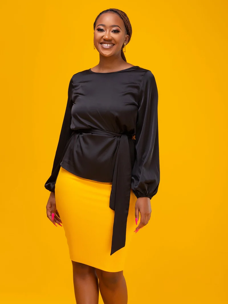 Vivo Basic Bishop Sleeve Top in Satin - Black