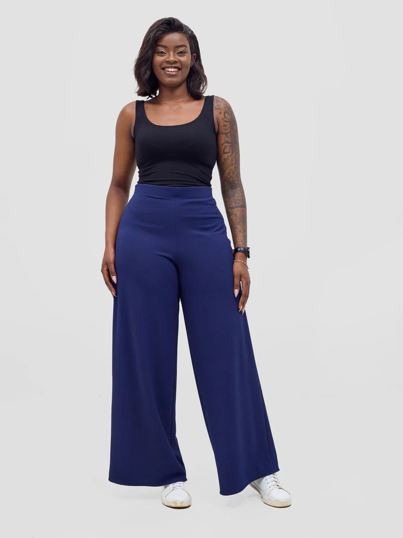 Vivo Chela Wide Leg Pants in Stretch Rib - Navy