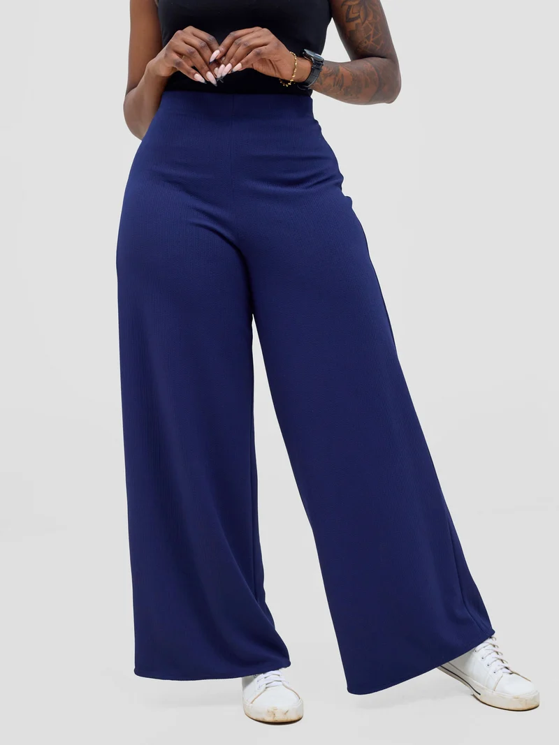 Vivo Chela Wide Leg Pants in Stretch Rib - Navy