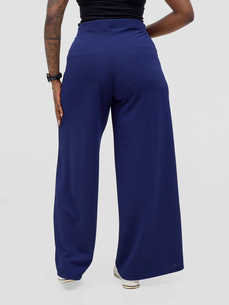Vivo Chela Wide Leg Pants in Stretch Rib - Navy