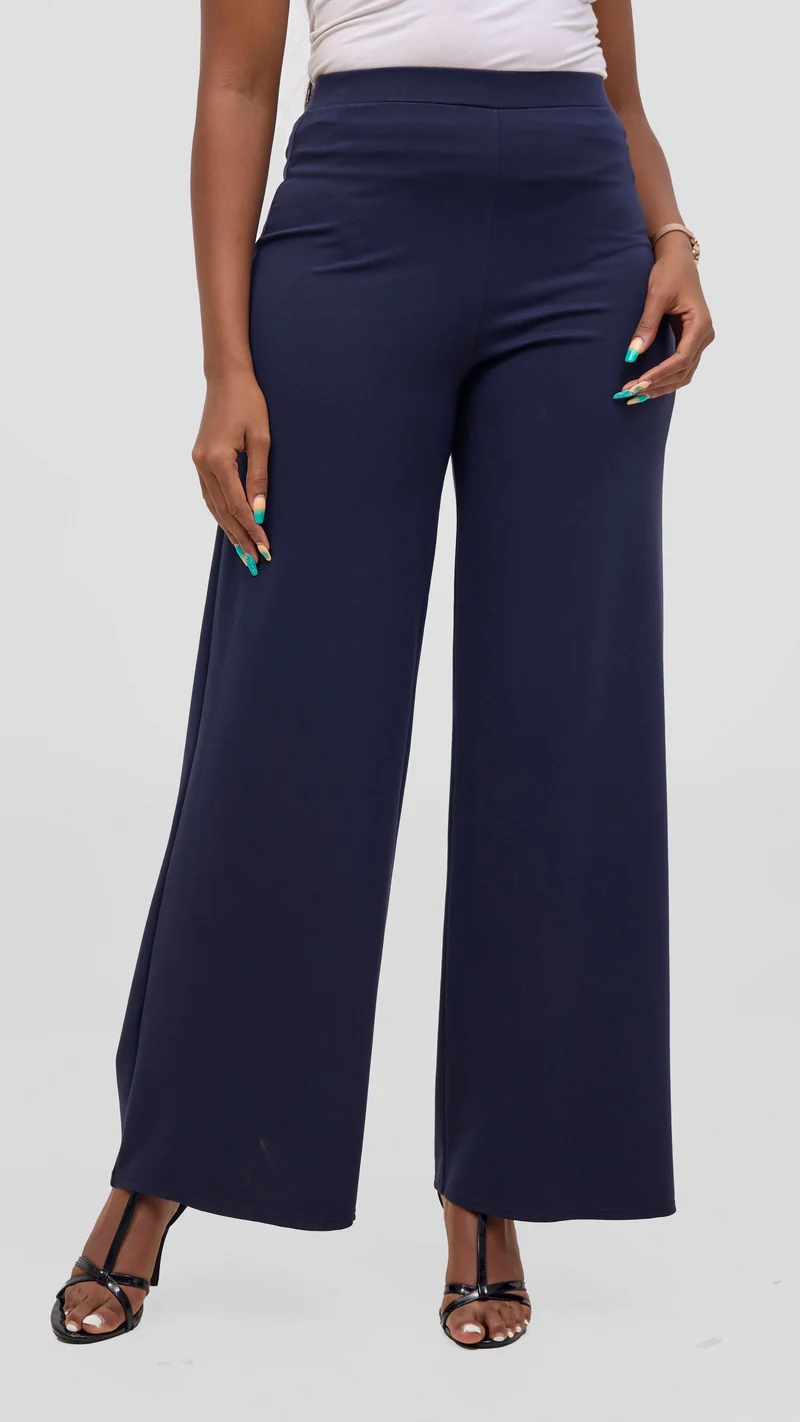 Vivo Aleri Wide Leg Pants in Ponte - Navy