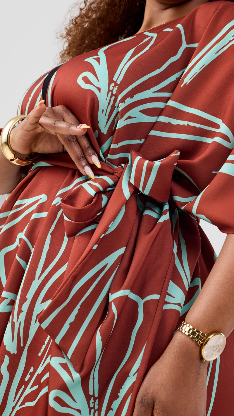Vivo Scalloped Kimono In Crepe - Light Green / Rust Print