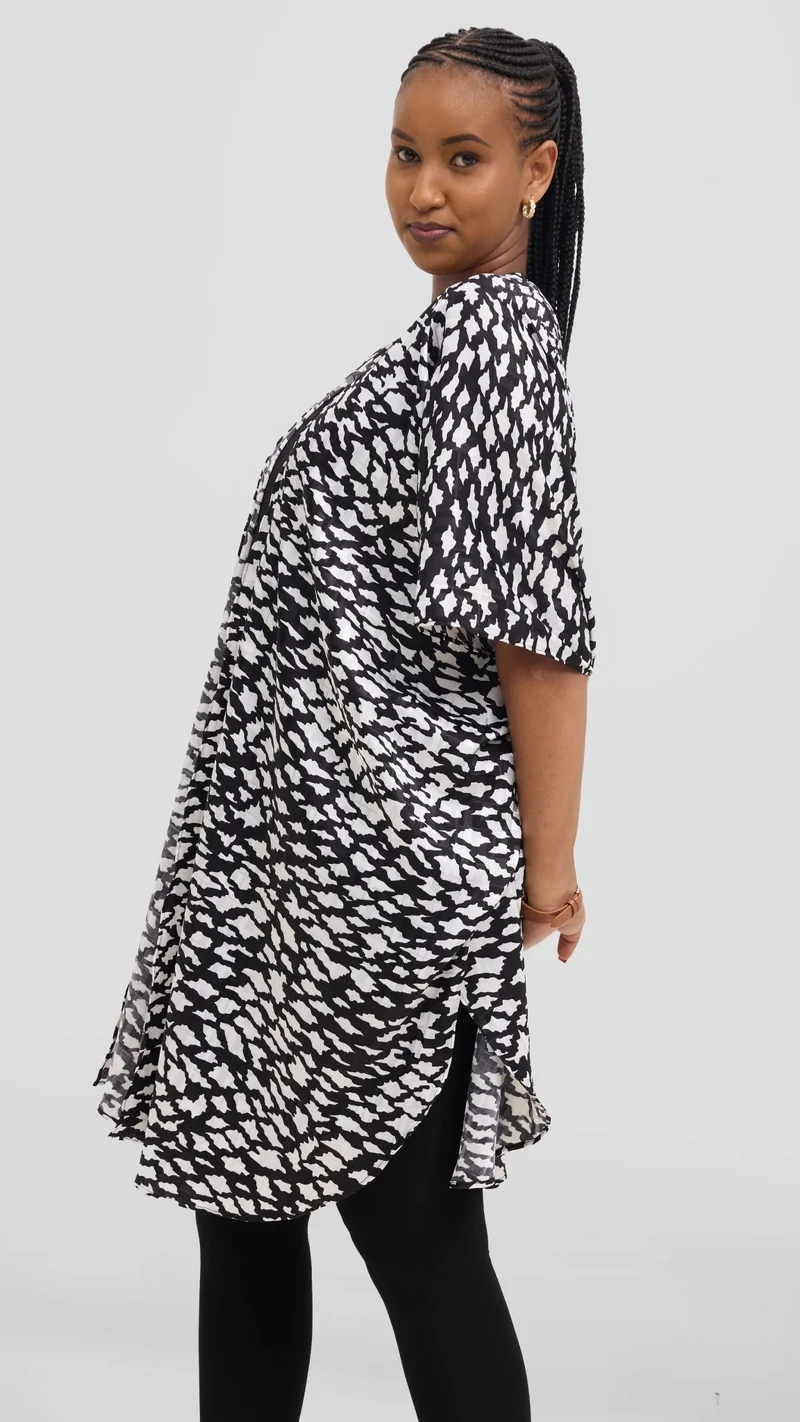 Vivo Samira Wide Satin Kimono - White / Black Print