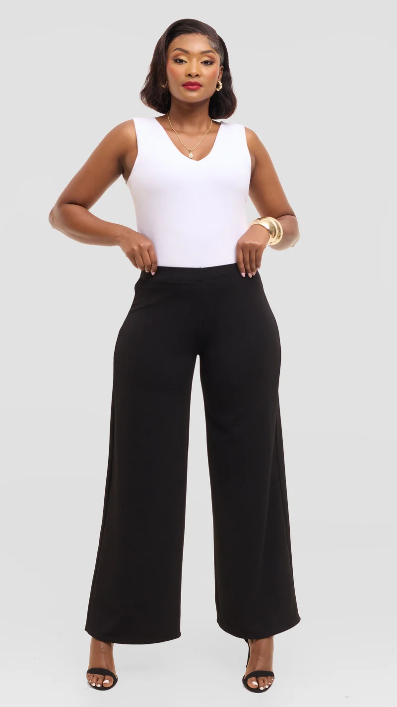 Vivo Chela Wide Leg Pants in Stretch Rib - Black