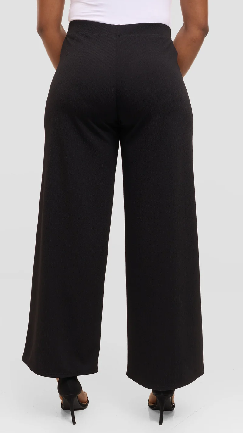Vivo Chela Wide Leg Pants in Stretch Rib - Black