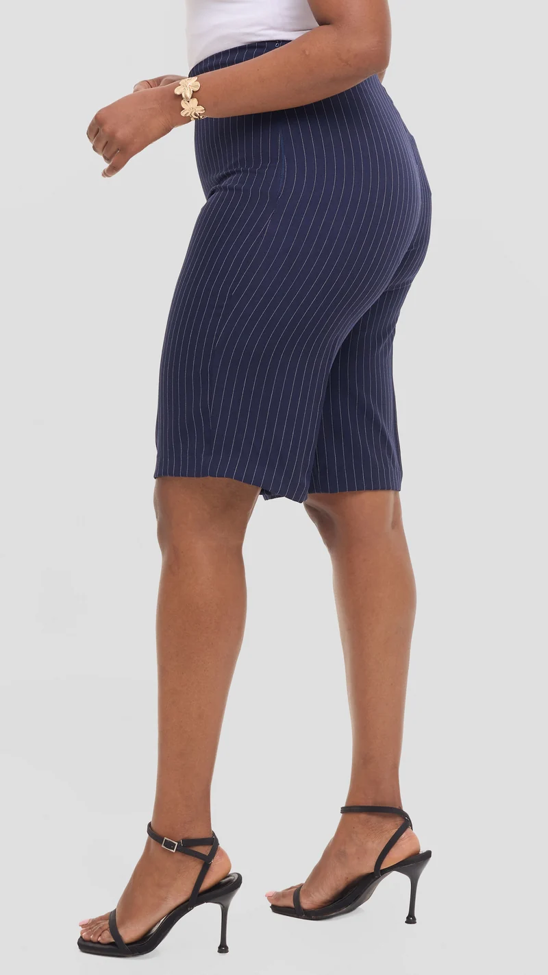 Vivo Studio Longline Shorts in Crepe - Navy Stripes