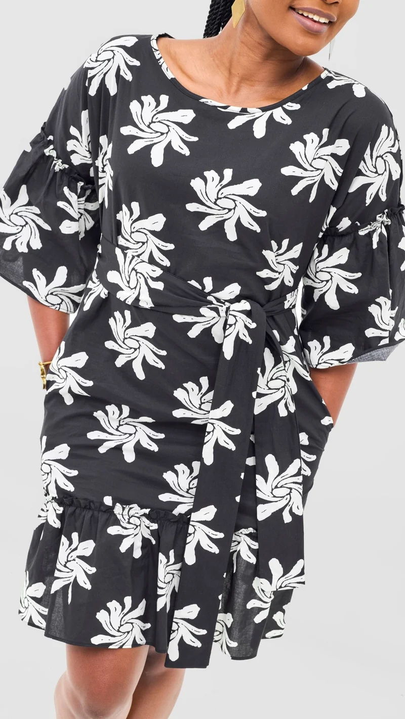 Safari by Vivo Naledi Flounce Tent Dress - Black / White Nale Print