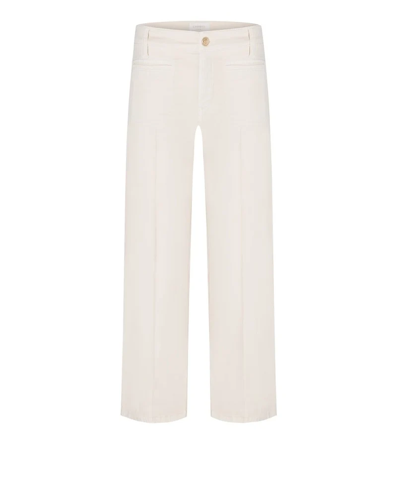 Cambio Tess cropped - 139_7625008613_017