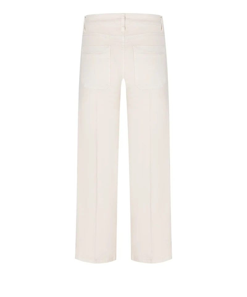 Cambio Tess cropped - 139_7625008613_017