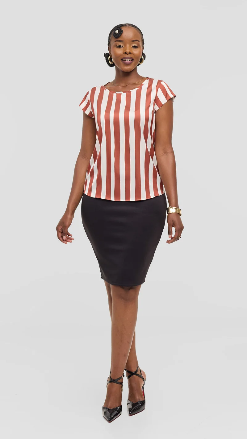 Vivo Basic Cap Sleeve Top in Satin - Off White / Rust Mani Print