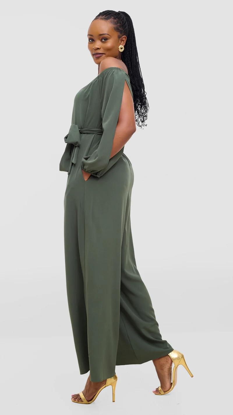 Vivo Yumi Off Shoulder Jumpsuit In Crepe - Dark Green