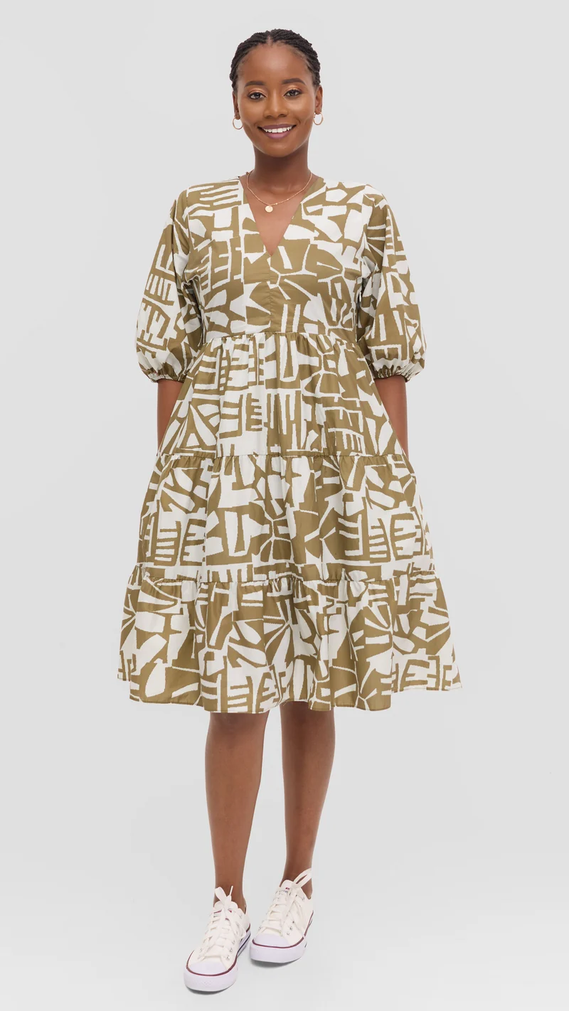 Safari by Vivo Naledi Tiered Dress in Cotton - Off White / Hunters Print