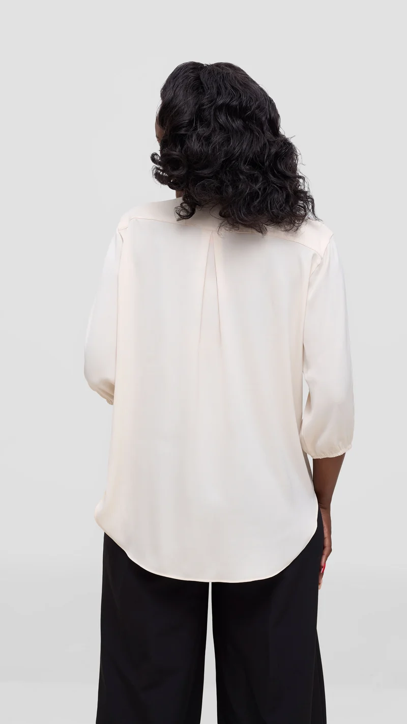 Vivo Dua Shirt in Textured Satin - Buttermilk