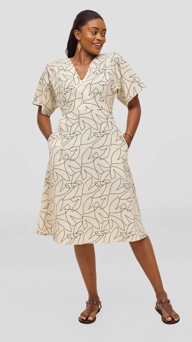 Safari by Vivo Zehra Tie Waist Kimono Dress - Cream / Black Print