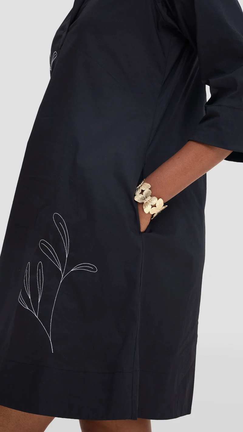 Safari Mansi Wide Hem Embroidered Tent Dress - Black