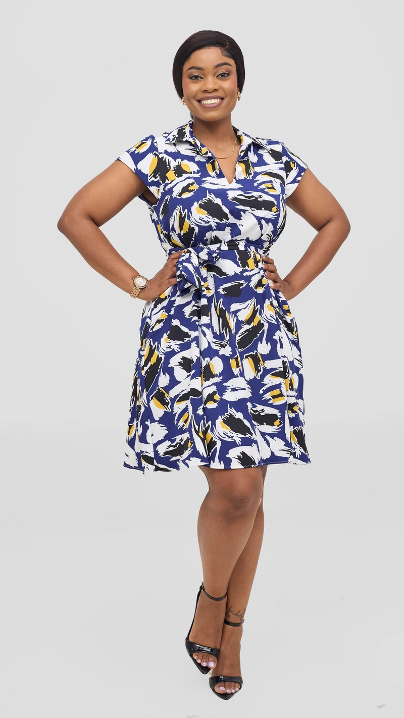 Vivo Zuri Cap Sleeve Knee Length Dress - Blue / Black Print