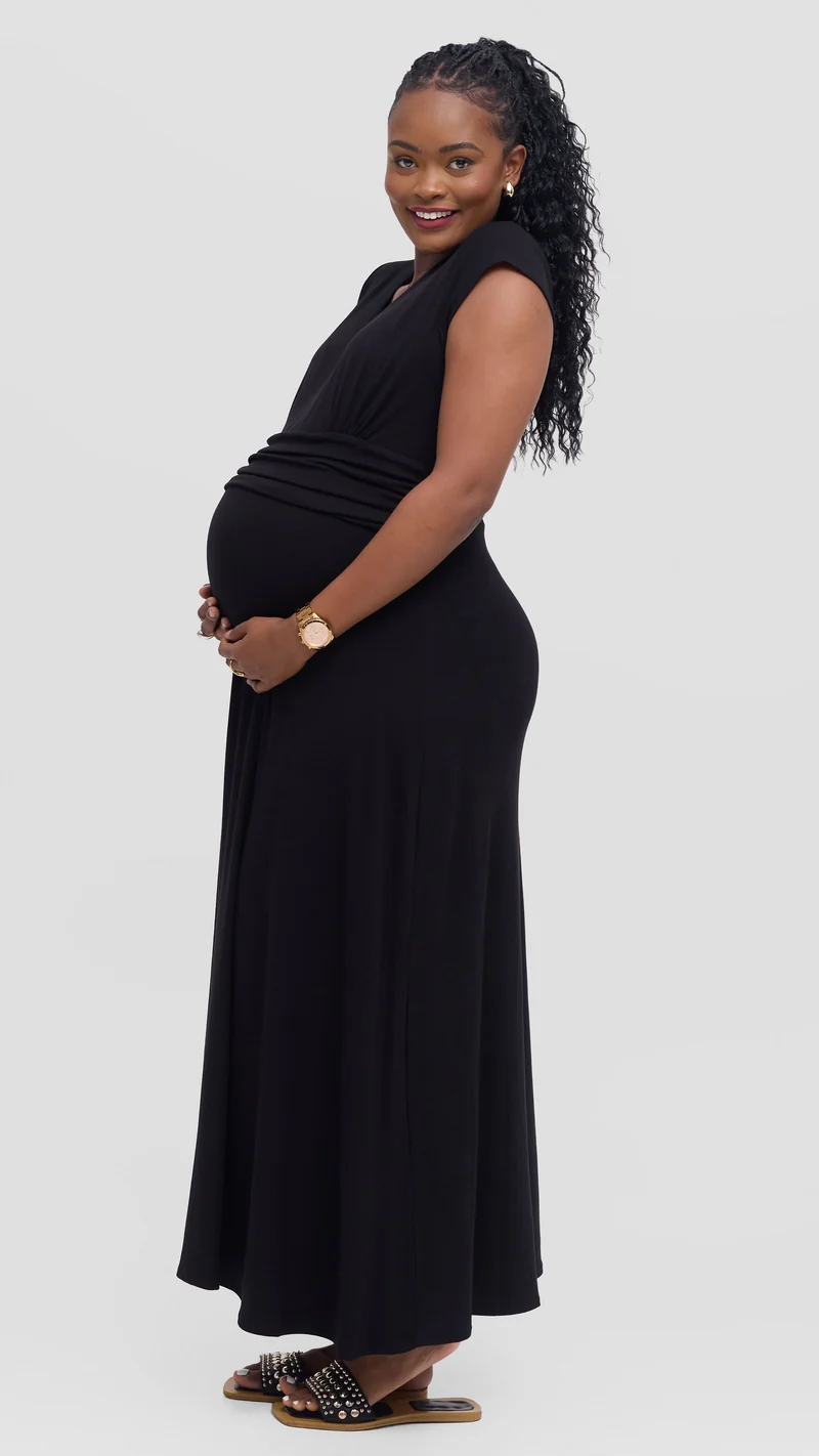 Vivo Anavi Maxi Dress In Jersey - Black