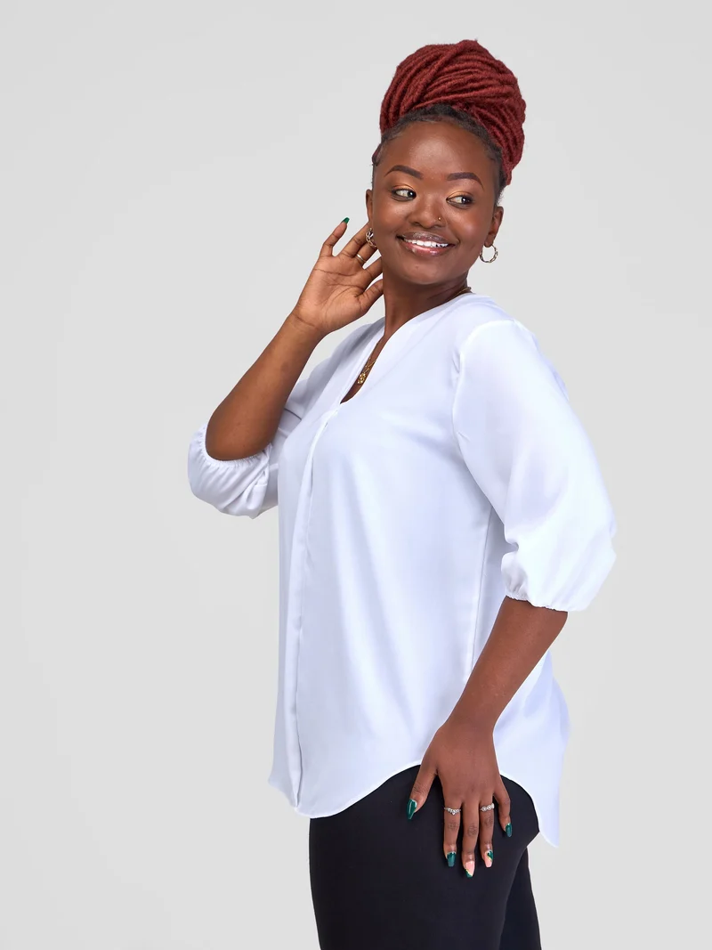 Vivo Dua 3/4 Sleeved V Neck Shirt in Crepe - White