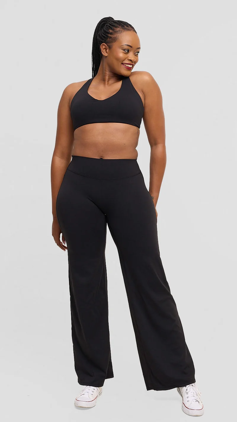 Flen Store Sports Bra & Straight Leg Leggings Set - Black
