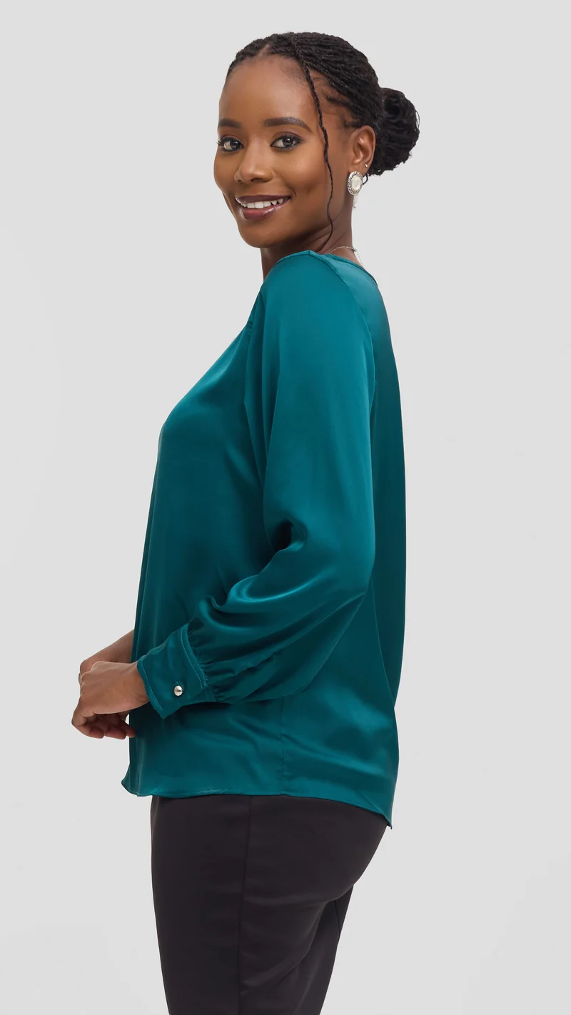 Vivo Tatili Bishop Long Sleeve Top in Satin - Teal