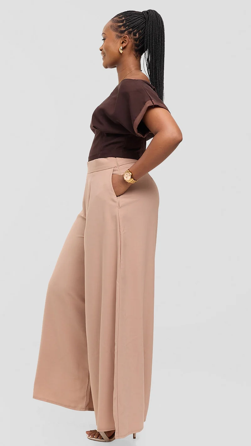 Eunike Peppy Top - Brown