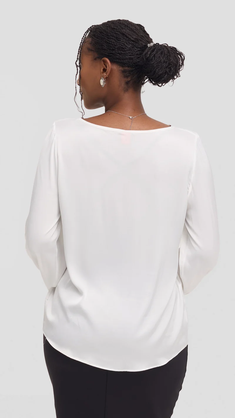 Vivo Tatili Bishop Long Sleeve Top in Satin - Off White