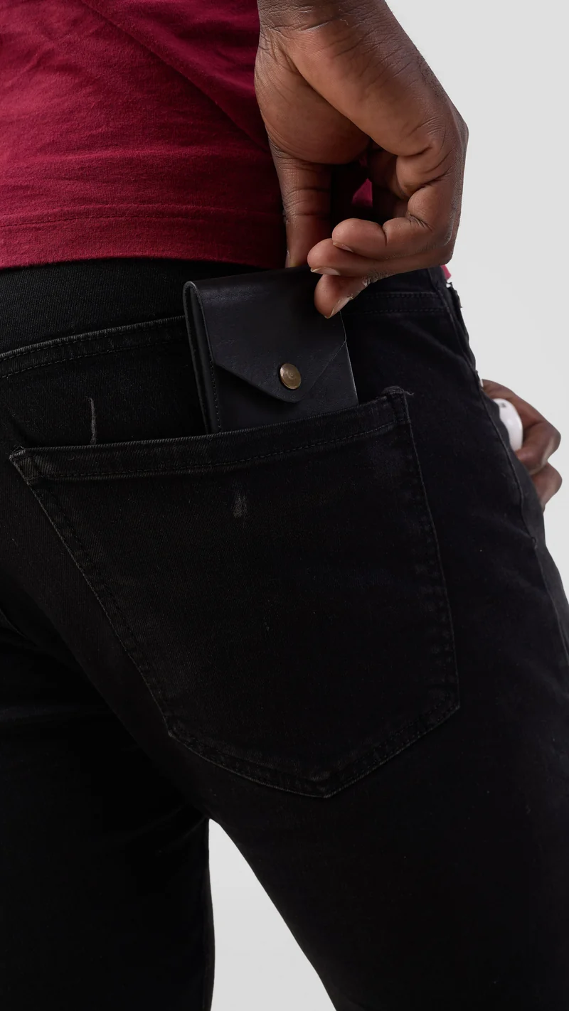 Foiyd Leather Men's Wallet - Black